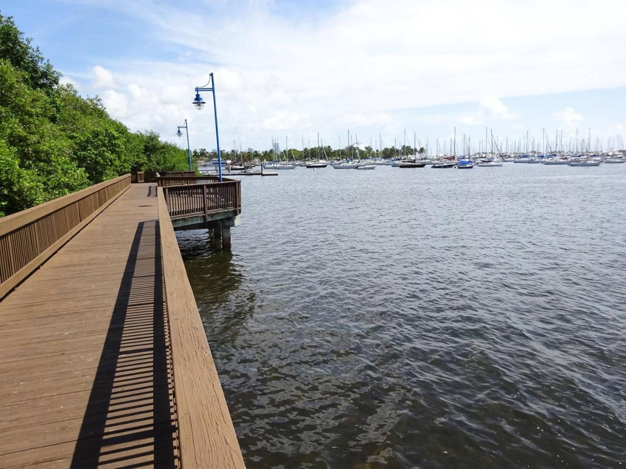迈阿密Ocean View Balcony Steps From Restaurants, Peacock Park & Marina别墅 外观 照片